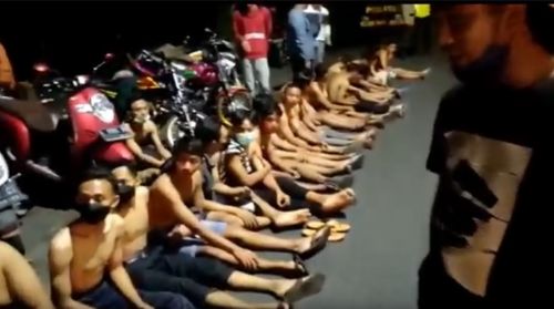 Razia Balap Liar, 297 Orang Diangkut ke Mapolresta Sidoarjo