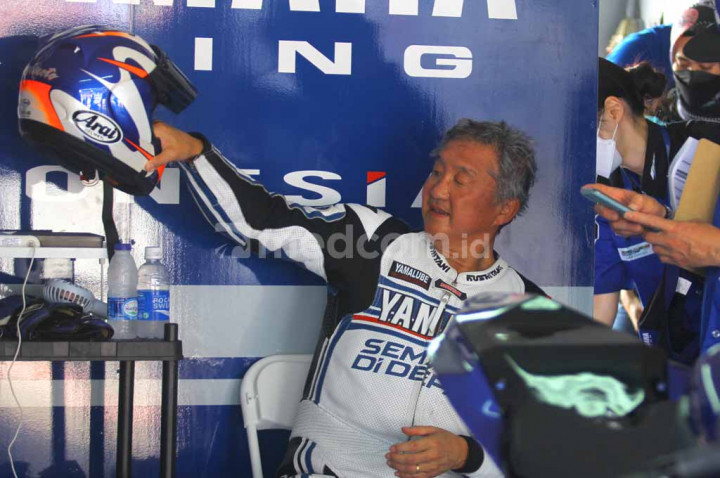 Bos Yamaha Indonesia, 'Gantung Helm'?