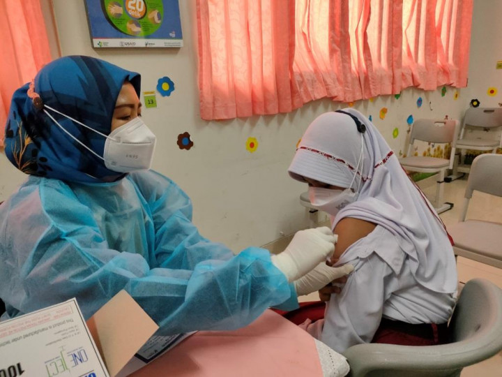 Sepekan Bergulir, 500 Ribu Anak 6-11 Tahun Terima Vaksin Covid-19