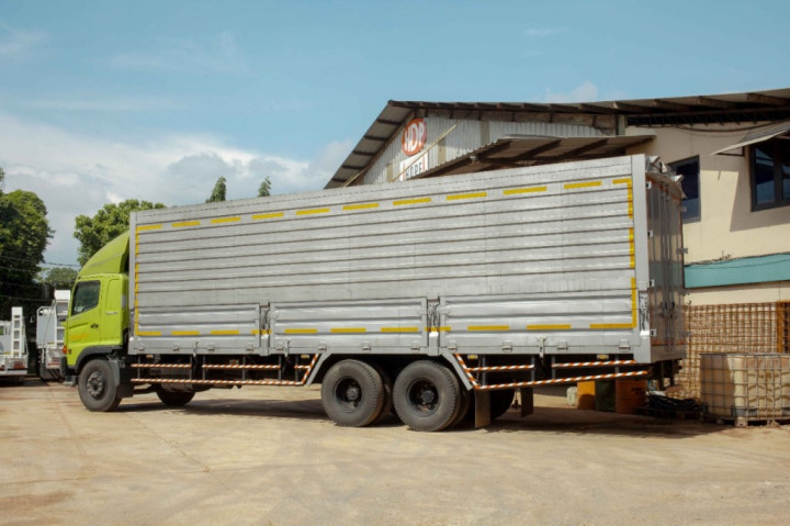 Lirik Pemain Besar Sektor Pertambangan, Permintaan Karoseri Truk Meningkat di 2022