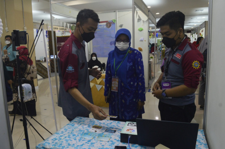 Mahasiswa UMM Ciptakan Alat Terapi untuk Anak <i>Down Syndrome</i>