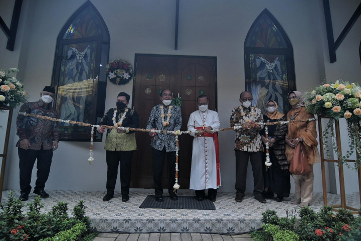 Foto: Peresmian Gereja Katolik di Universitas Pancasila