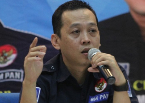 Ketua DPW BM PAN Riau Diberhentikan