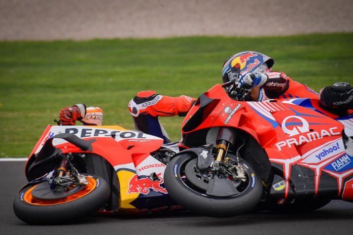 MotoGP Lahirkan Banyak Pembalap Agresif, Casey Stoner Ungkap Penyebabnya
