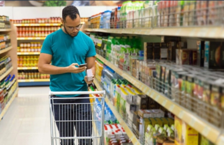 Beli Makanan dan Minuman Kemasan, Perhatikan 3 Poin Penting di Label Keterangan