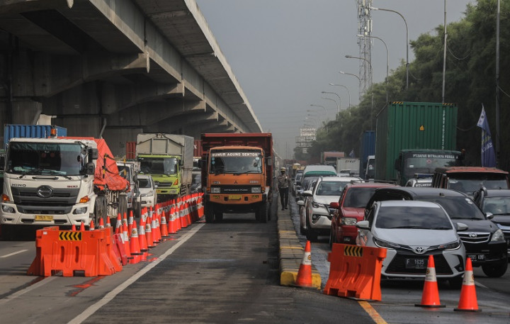 Kendaraan Pemudik Mulai Membanjiri Jawa Tengah