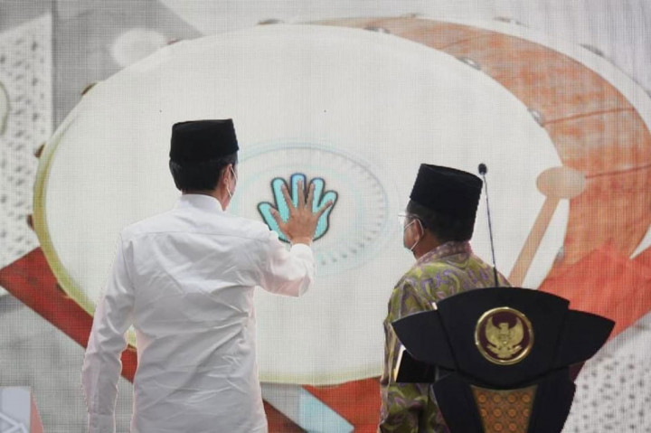 Momen Presiden Jokowi Resmikan Gedung Kantor Dewan Masjid Indonesia