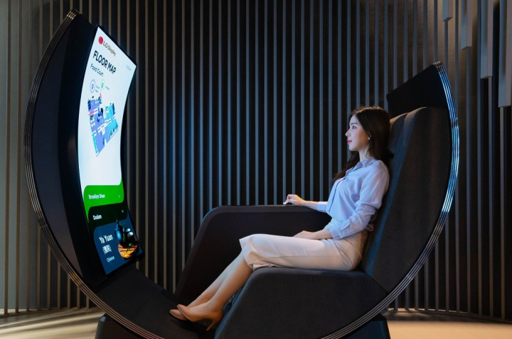 LG Siapkan Konsep Layar OLED Berlekuk untuk CES 2022