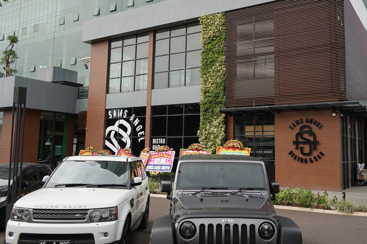 Cafe Ini Cocok Jadi Lokasi Kumpul Klub Otomotif, Ini Daya Tariknya