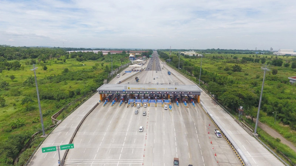 Gerbang Tol Cikampek Utama paling banyak dilintasi dibanding gerbang tol utama lainnya. Istimewa