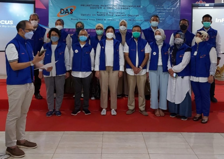 Pandemi Dorong Alumni SMAN 8 Bentuk Perkumpulan Dokter