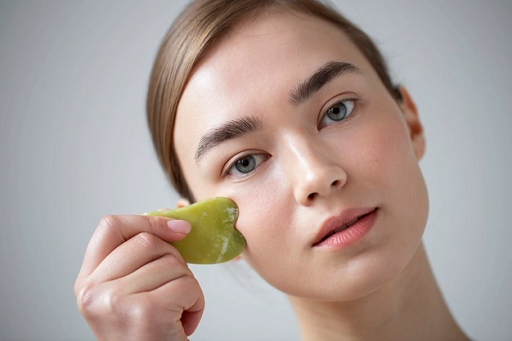 Stres dan hormon juga dapat menyebabkan gangguan pada skin barrier. (Foto: Ilustrasi. Dok. Freepik.com)