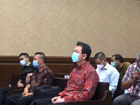 Azis Syamsuddin Bantah Adik Bungsu Terima <i>Fee</i> DAK Lampung Tengah