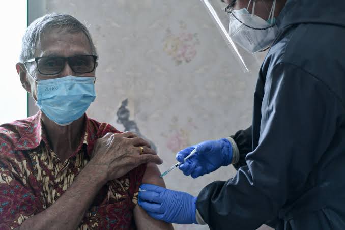 Vaksinasi Lansia Bangka Tengah Baru 48,42%