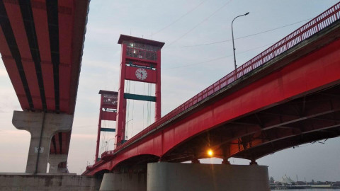 Akses Menuju Jembatan Ampera Ditutup hingga Pergantian Tahun