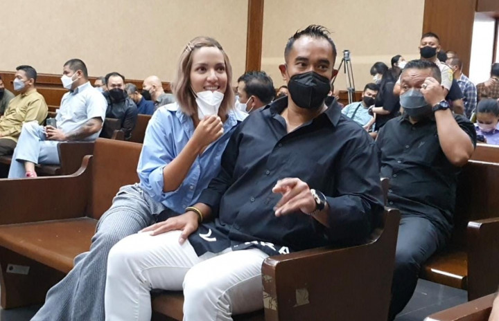 Nia Ramadhani Mengaku Menyesal Konsumsi Narkotika