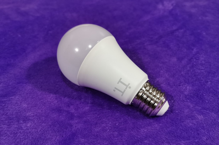 IT Smart LED Bulb, Lampu Pintar Terjangkau dan Simpel