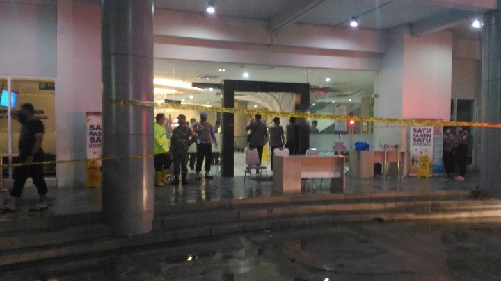 Ganjar Minta Publik Tak Berspekulasi Penyebab Kebakaran RSUP dr Kariadi