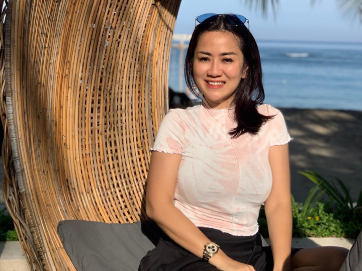 Tante Ernie Tak Pernah Menyangka Bisa Viral dan Terkenal