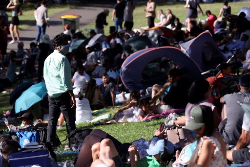 Varian Omicron Picu Lonjakan Covid-19, Australia Tetap Pesta Tahun Baru