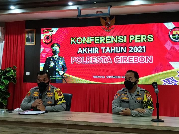 21 Polisi di Cirebon Kedapatan Langgar Etik