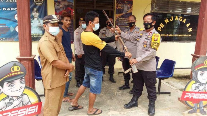 Polda Jambi Musnahkan Ratusan Kecepek