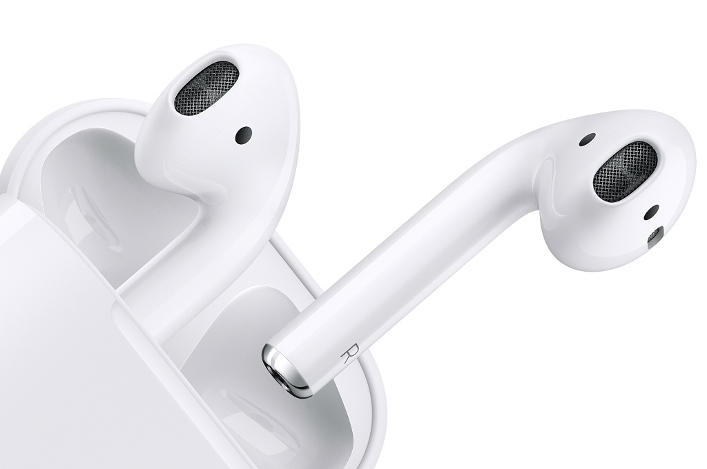Petinggi Apple secara tidak langsung mengonfirmasi teknologi Bluetooth menghambat AirPods.
