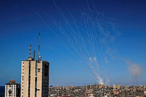 2 Roket dari Jalur Gaza Jatuh di Lepas Pantai Israel