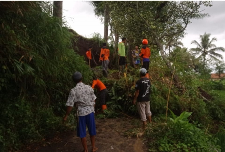 Longsor di Brebes Tutup Jalan Penghubung Antardesa