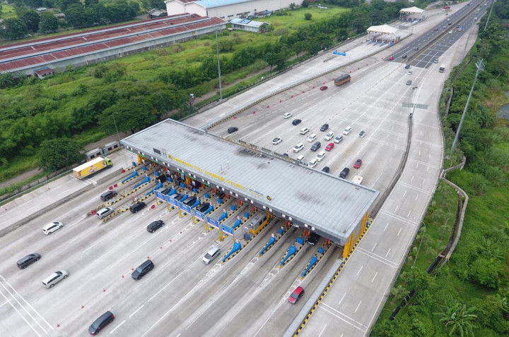 Catatan Lalu Lintas Polri Selama Natal 2021 dan Tahun Baru 2022