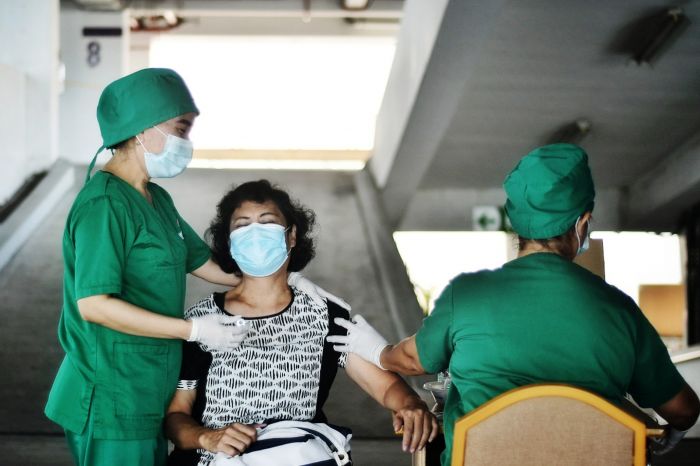 Menkes Sebut Keputusan Vaksin <i>Booster</i> Diumumkan Pertengahan Januari