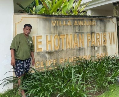 Hotman Paris Promosi Kuliner di Bali, <i>Netizen</i> Salah Fokus ke Wajah