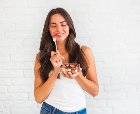 Ini Pola Makan yang Bisa Membantumu Menurunkan Berat Badan