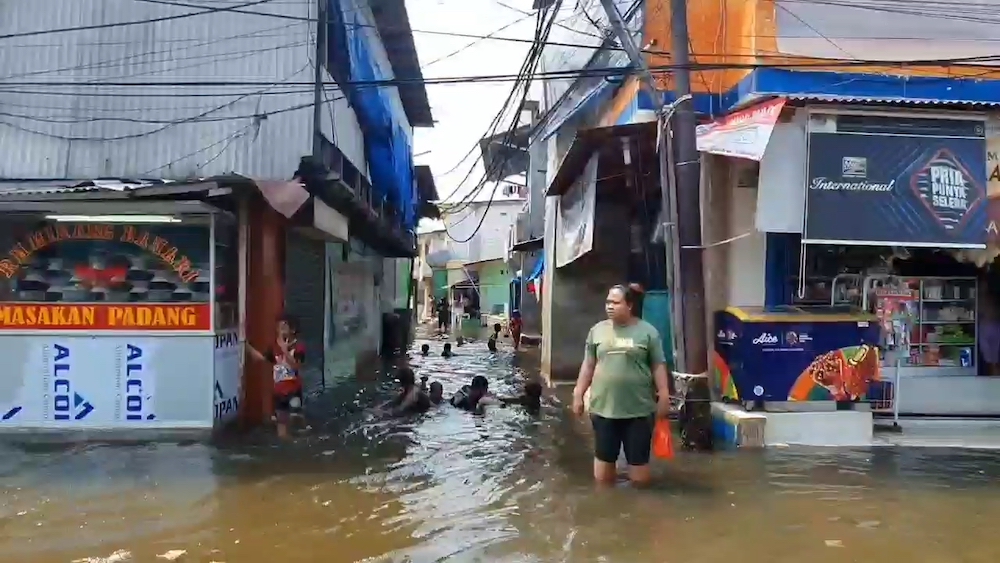 Awal Tahun Banjir Rob Kembali Rendam Muara Angke 1640