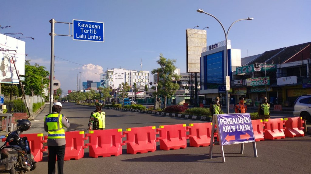 PPKM. Foto : Medcom.id.