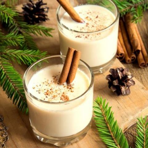 Begini cara membuat eggnog, minuman kaya rempah yang menghangatkan tubuh. (Foto: Dok. Endeus TV)