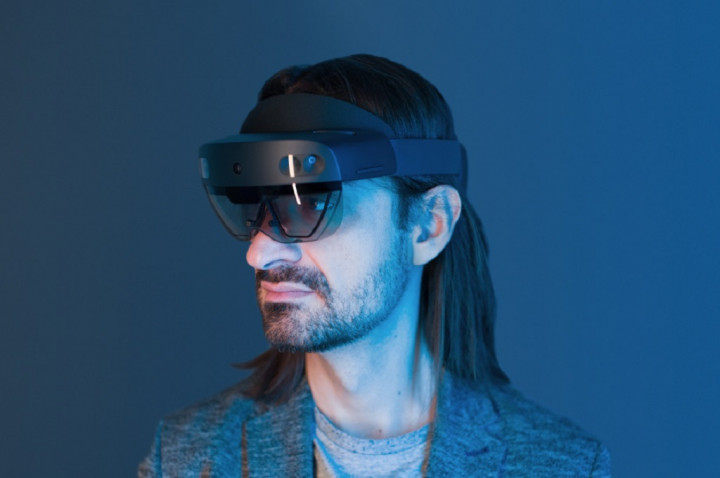 Qualcomm dan Microsoft Garap Chip Khusus untuk Kacamata AR