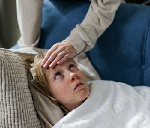 Bunda, Kenali Gejala Penyakit Kawasaki, Penyebab dan Cara Mengobatinya