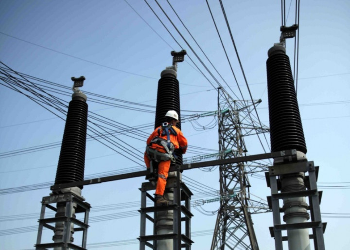 PLTU Teluk Sirih Terbakar, PLN Pastikan Pasokan Listrik Sumbar Aman