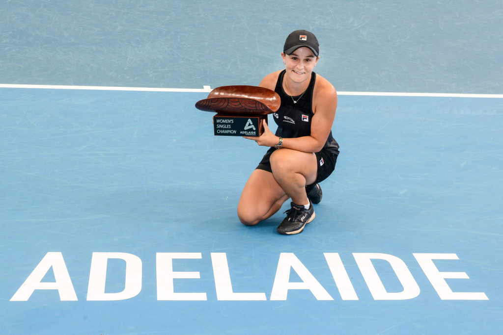 Tekuk Elena Rybakina, Ashleigh Barty Sabet Gelar Kedua Di Adelaide