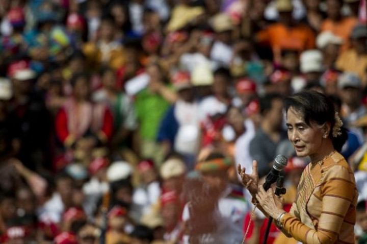 Aung San Suu Kyi Divonis 4 Tahun Penjara atas Kepemilikan Walkie-Talkie