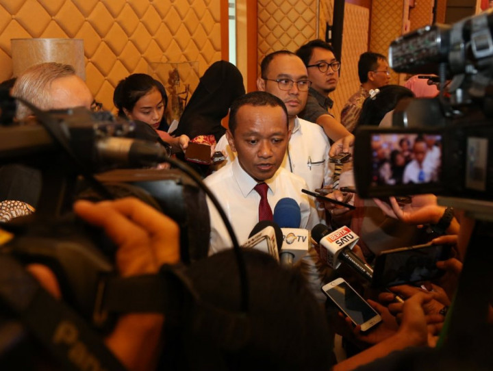 Bahlil Teken Pencabutan 19 Izin Tambang