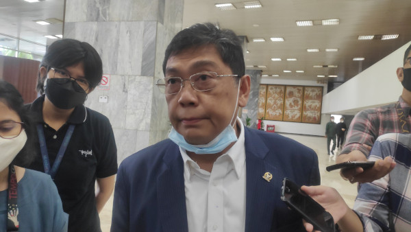 Tutup Potensi Partisan dalam Pemilihan Penjabat Kepala Daerah