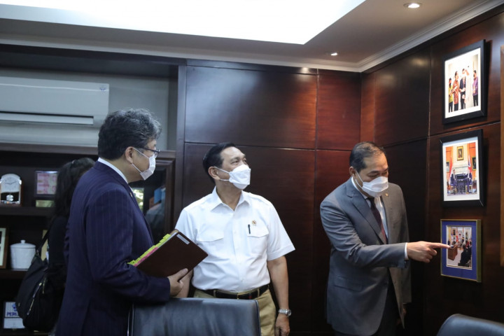Luhut Pamer Perubahan Arah Investasi Indonesia ke Jepang