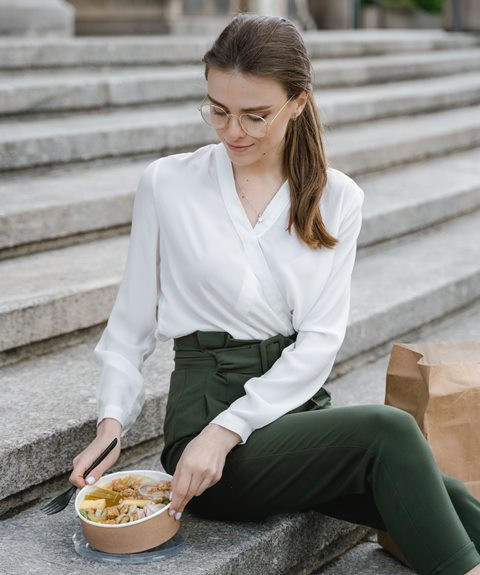 Kebiasaan Buruk yang Harus Dihindari Jika Sedang Melakukan Diet