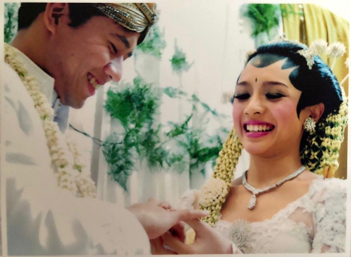 Dea Ananda Kenang Momen Pernikahan hingga Dikira Hamil Duluan