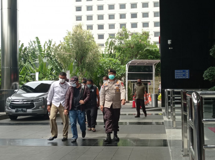 4 Pihak Terjaring OTT Penajam Paser Utara Tiba di KPK