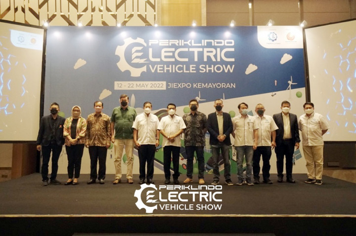 Periklindo Janjikan Berbagai Teknologi Mobil Listrik PEVS 2022
