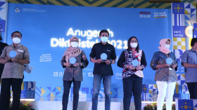Jurnalis Medcom.id Kembali Raih Penghargaan Anugerah Jurnalis Terbaik Diktiristek 2021