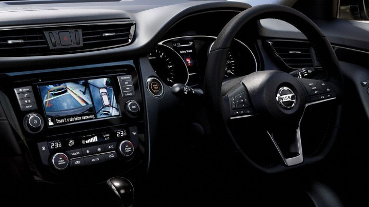 Praktis dan Sulit Dibobol Maling, Simak Kelebihan Mobil Sistem <i>Keyless</i>